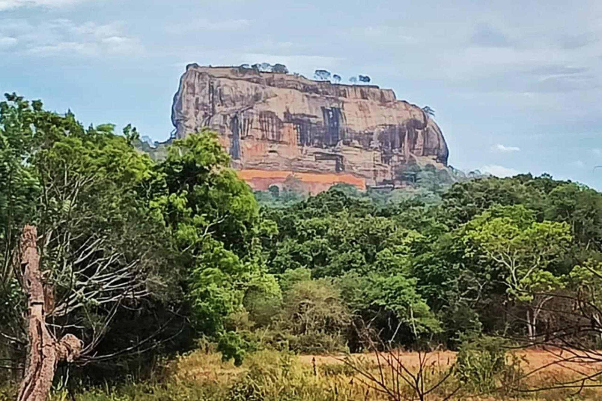 Relax Nature Villa Sigiriya Exterior photo