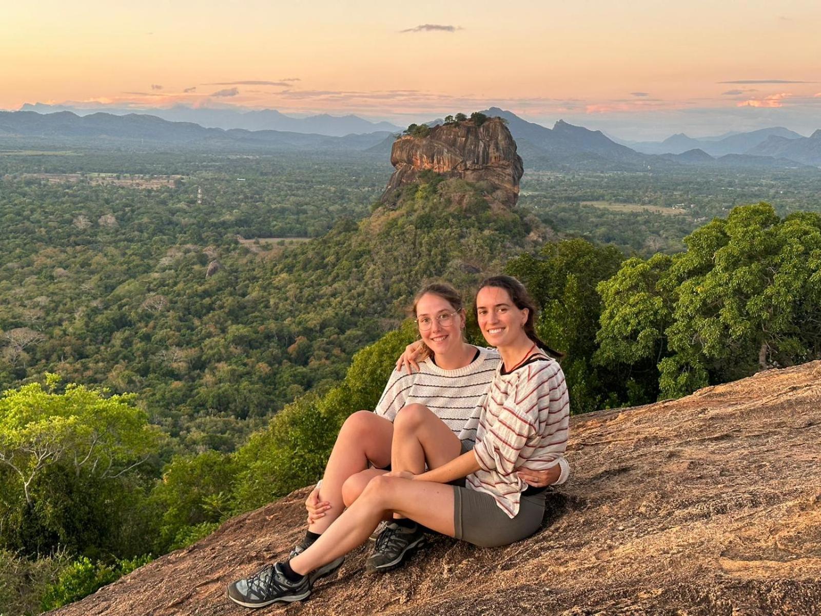 Relax Nature Villa Sigiriya Exterior photo